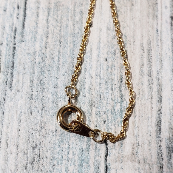 KB Necklace & Earrings Set. - Picture 4 of 10